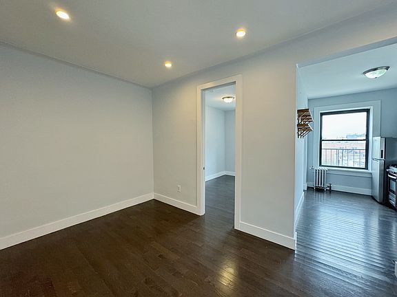 4th image of 827 Nostrand Ave APT 10