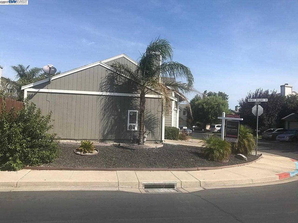 2nd image of 744 Walnut Ranch Way