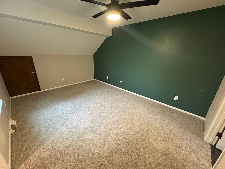 2667 S Xanadu Way #F — Photo 13