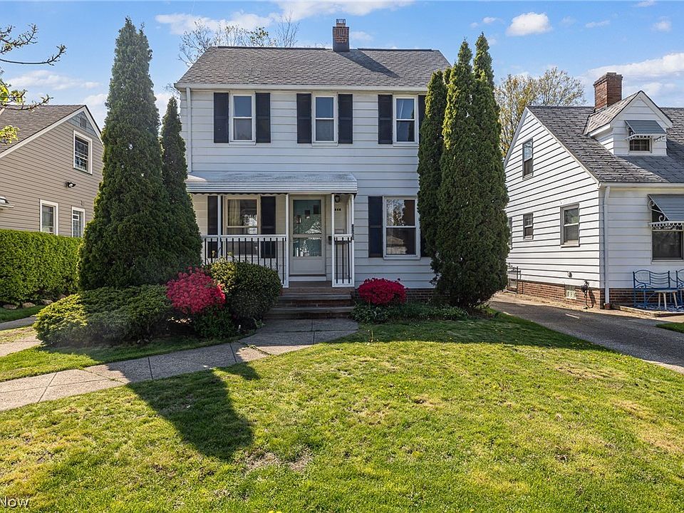 1st image of 3268 W 142nd St