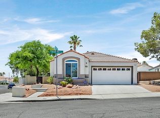 8317 Dorado Bay Ct, Las Vegas, NV 89128