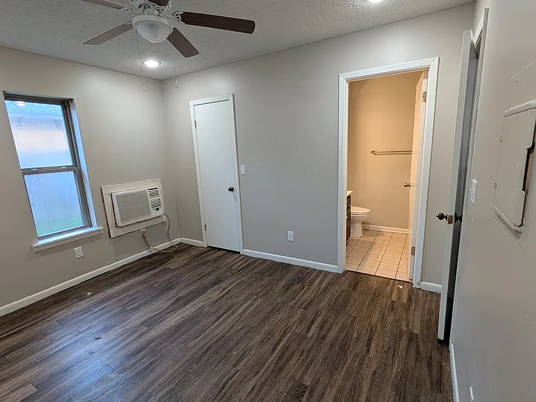 1656 W Matthews Ave #3 — Photo 12