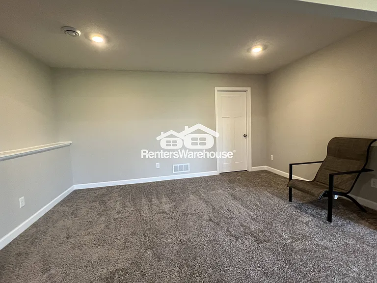 8092 186th St W — Photo 18