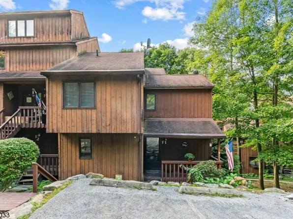 15 Village Way #1, Vernon Twp., NJ 07462