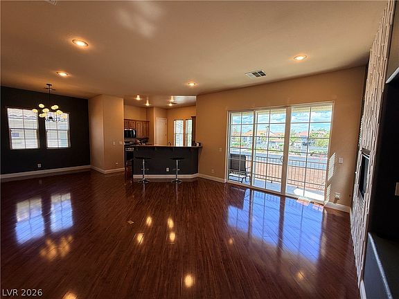 5th image of 2476 Autumn Chase Ln