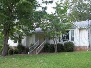 6605 White Oak Ln, Hueytown, AL 35023