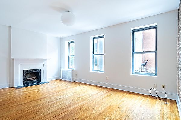 1st image of 118 E 17th St APT 3F
