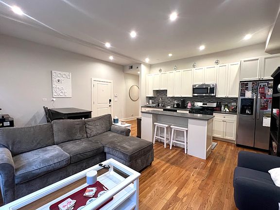 2nd image of 3507 N Wilton Ave #1N