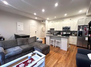 3507 N Wilton Ave #1N, Chicago, IL 60613