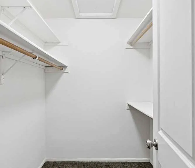 Stone Ridge Estates Apartments & Duplexes — Photo 168