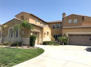 15962 Skyridge Dr, Riverside, CA 92503