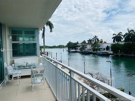 3rd image of 9500 W Bay Harbor Dr APT 2D