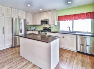5510 Rock Tree Dr, Agoura Hills, CA 91301