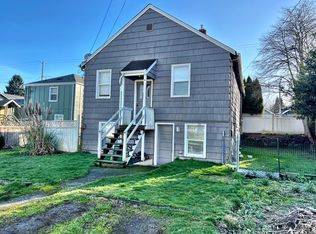 1736 4th St #1, Bremerton, WA 98337