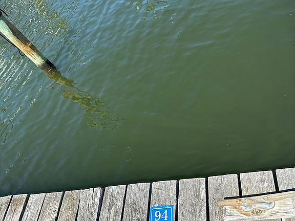 3rd image of 94 Yacht Club Ct