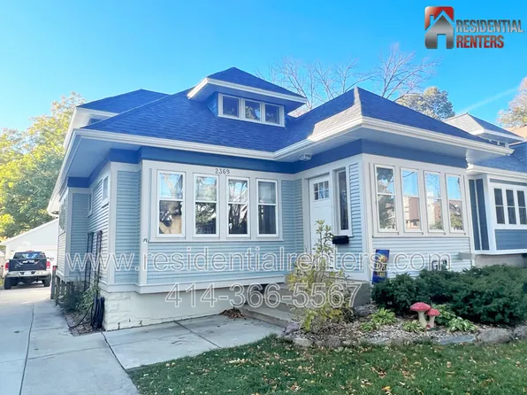 2369 N 61st St, Wauwatosa, WI 53213