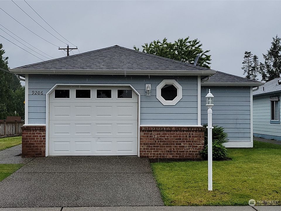 1st image of 9206 45th Drive NE