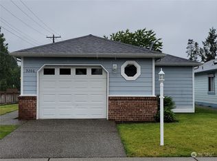 9206 45th Dr NE, Marysville, WA