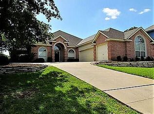 7517 Acts Ct, North Richland Hills, TX 76182