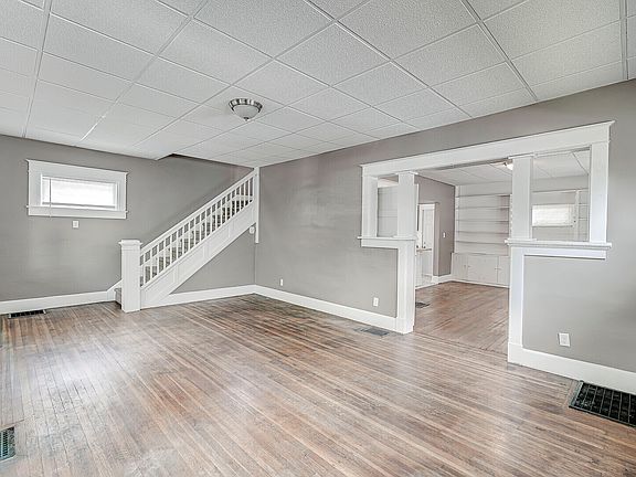4th image of 1210 N Kealing Ave