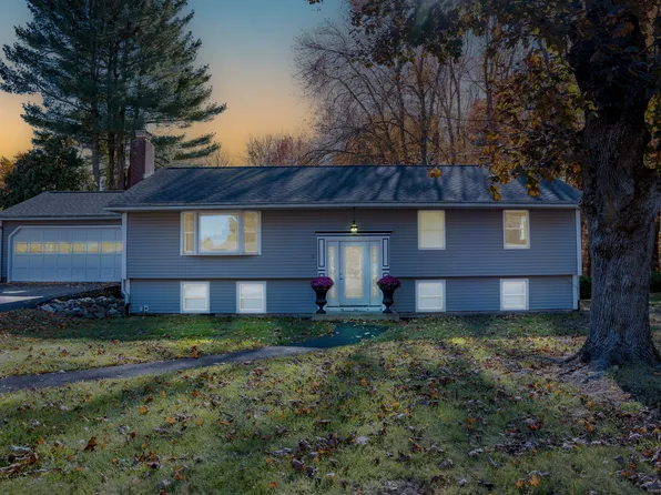 3 Cynthia Circle, Enfield, CT 06082