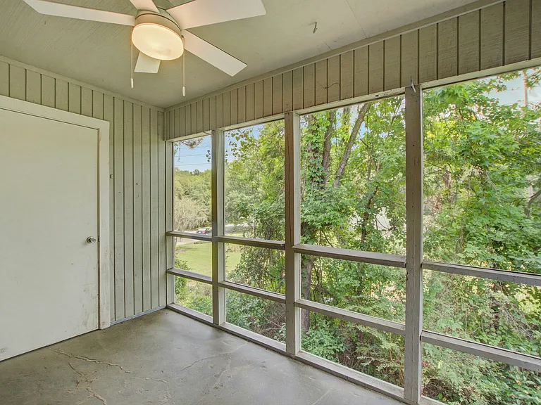 2741 Jobee Dr — Photo 22