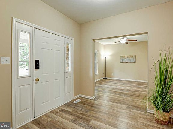 4th image of 108 N Ingram Ct