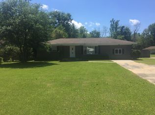 628 Ridge Dr, Foley, AL 36535