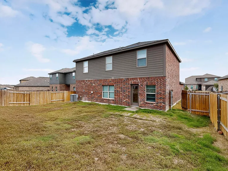 272 Moonstone Way — Photo 39