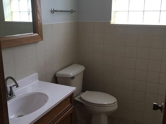 4th image of 6138 W Leland Ave #2