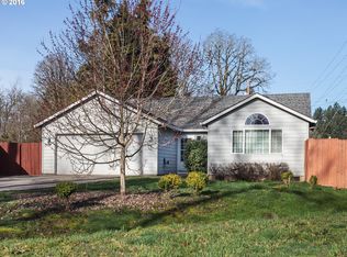 59155 Ashwood Ct, Saint Helens, OR 97051