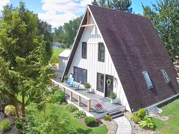 540 East Dr, South Haven, MI 49090