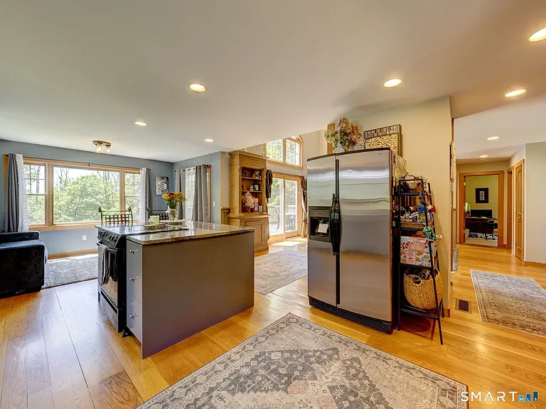 8 Deming Rd — Photo 10