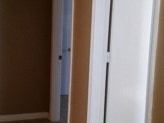 5th image of 4315 Orchard Ave