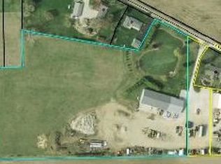 8837 N Syracuse Webster Rd, Syracuse, IN 46567