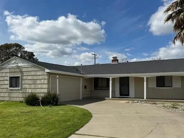 4833 J Pkwy, Sacramento, CA 95823