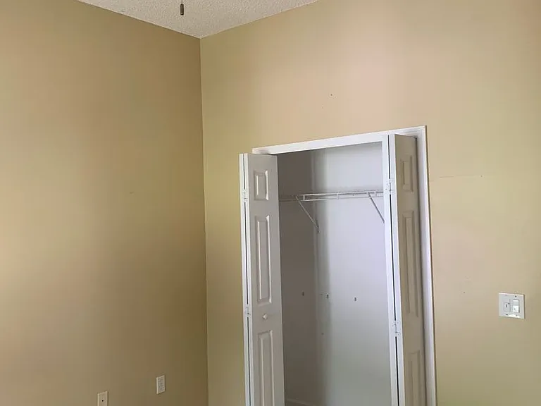 3044 Silver Palm Dr — Photo 12