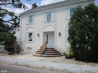 2952 Congress Rd, Camden, NJ 08104