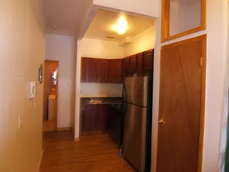 Rented by Joel Weisz, LREB