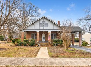 304 Cedar St, Clinton, SC 29325