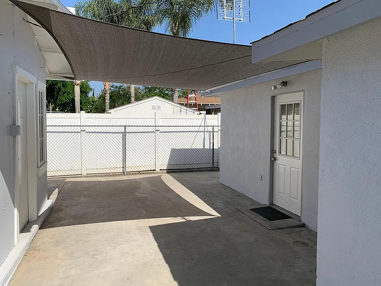 3834 Stoddard Ave — Photo 21