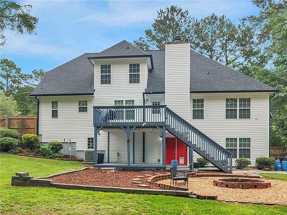 4th image of 3504 Pebble Brook Ln