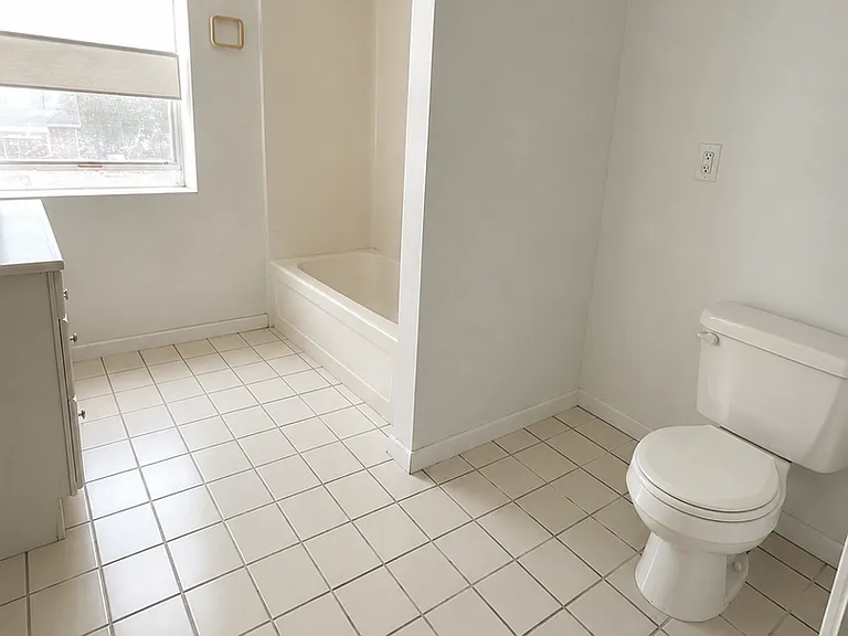 49 Greenkill Ave — Photo 10