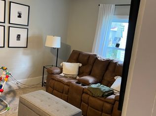 108 Henrietta St, Ravenswood, WV 26164