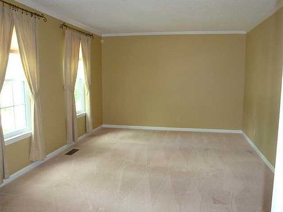 5th image of 7208 Fairington Cir #86