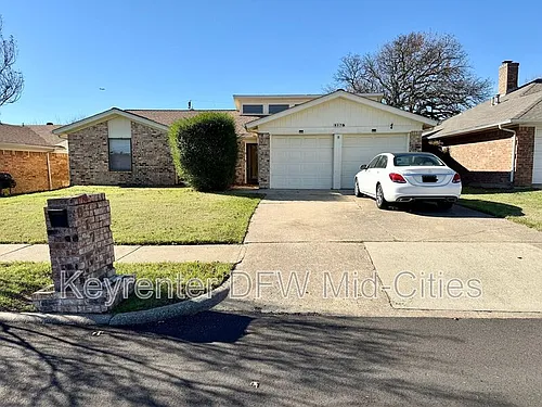 917 Old Mill Cir Photo 1