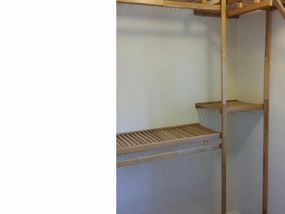 5th image of 817 Wharton St APT C