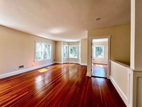 2nd image of 1 Fort Avenue Ter APT 2