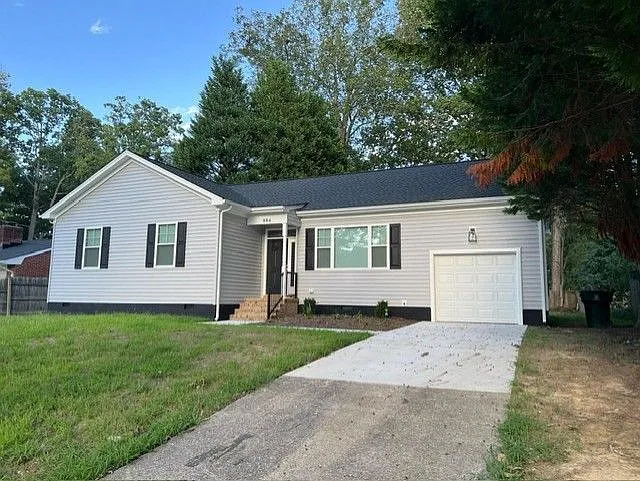 884 Cascade Dr