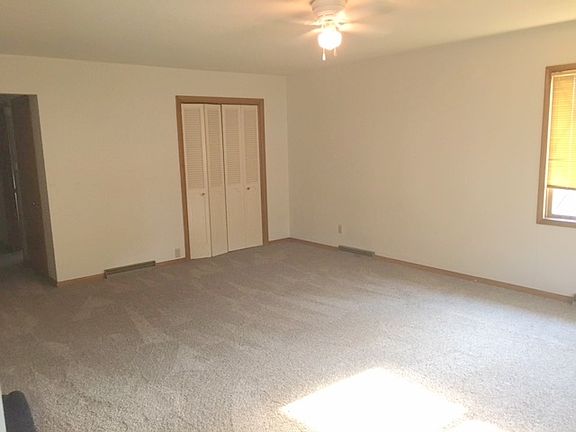 2nd image of 1415 4th Ave
